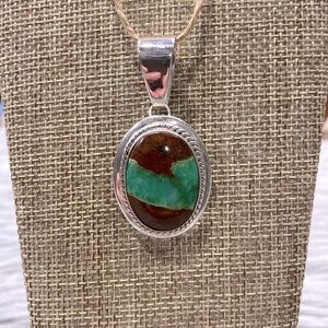 JAY KING CHRYSOPRASE AND STERLING SILVER PENDANT